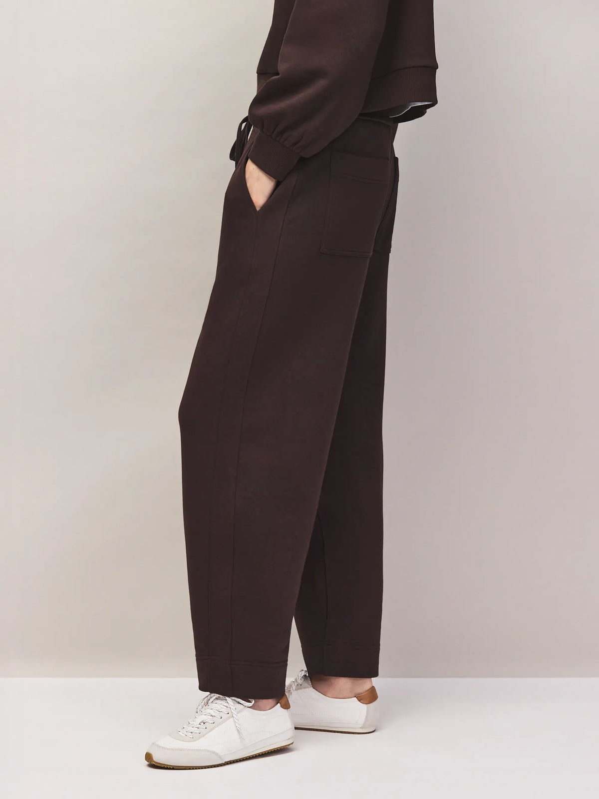 Petite Brown Barrel Leg Sweatpants