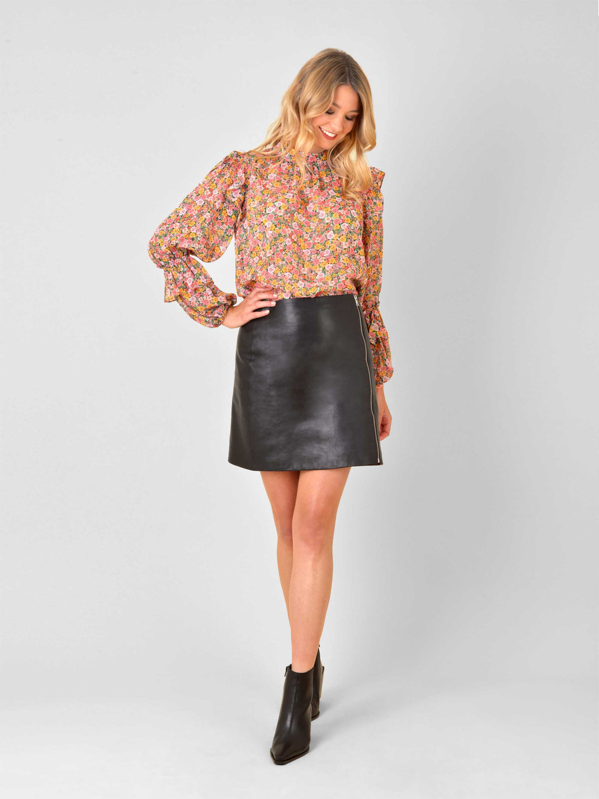 Leather Zip detail Skirt