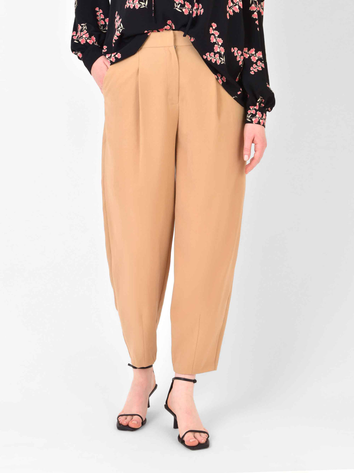 Tailored Pleat Detail Trouser