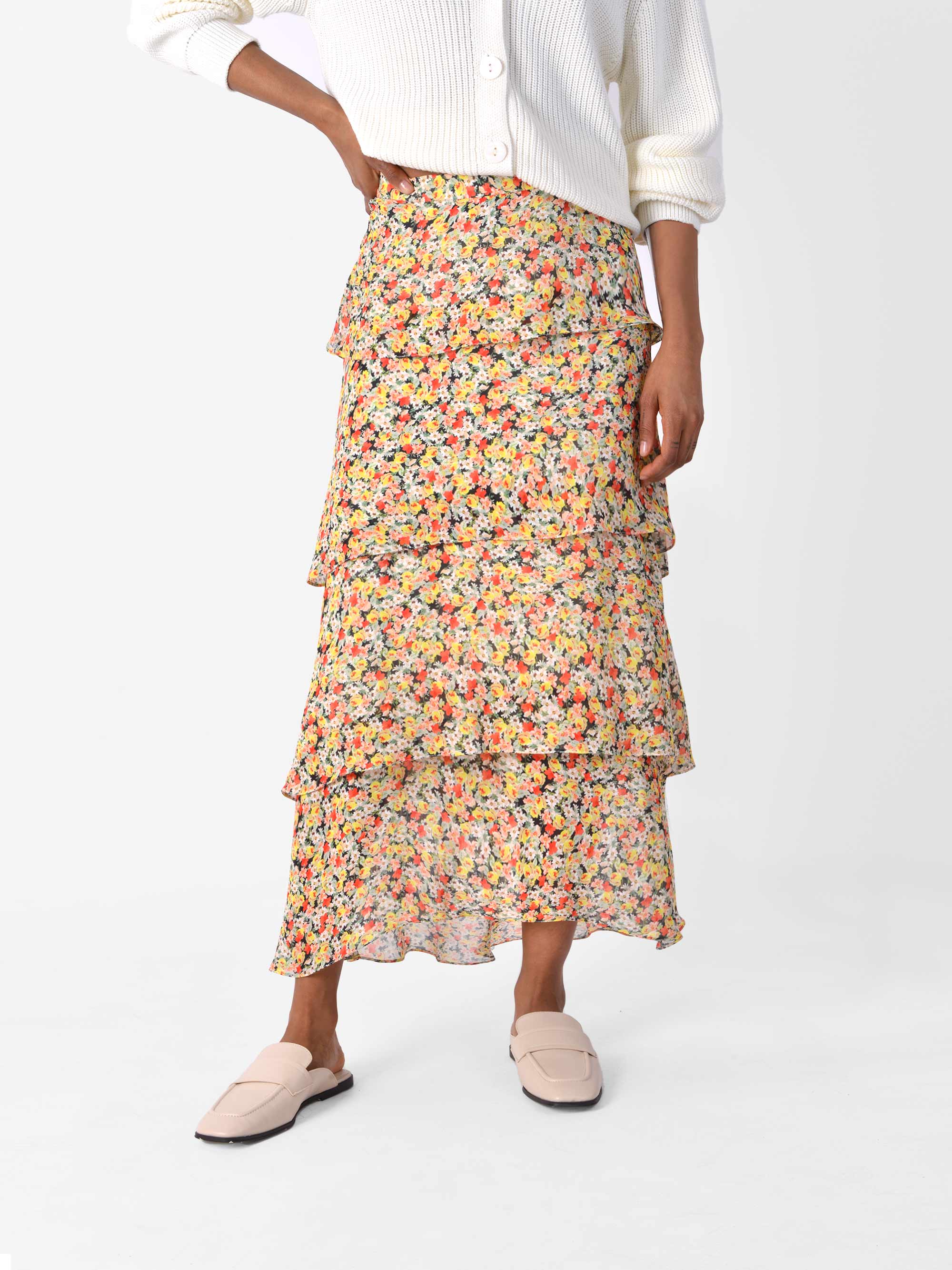 Maxi floral tiered outlet skirt